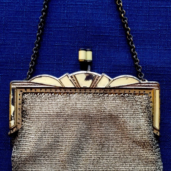 Antique Art Deco Mesh Evening Bag - Picture 7 of 9